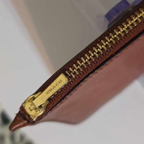 Coach Slim Zip Card Case Glove Tanned Leather Cognac Brown Wallet - Picture 4 of 7